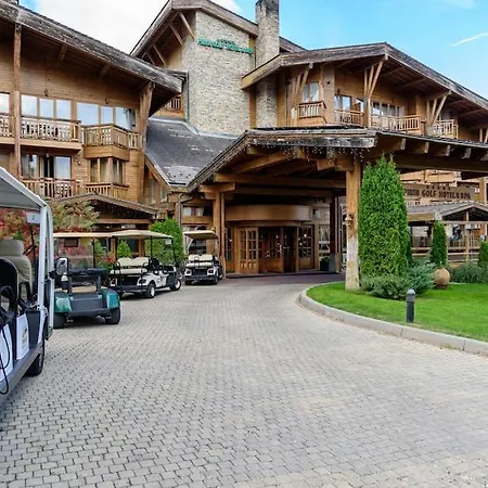 уютен с гледка в к-с пирин голф Apartment Raslog