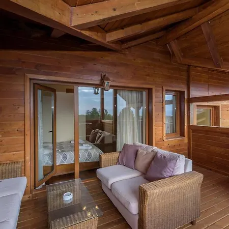 уютен с гледка в к-с пирин голф Lägenhet Razlog