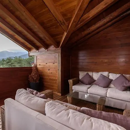 уютен с гледка в к-с пирин голф Apartment