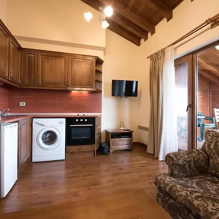 уютен с гледка в к-с пирин голф Apartman *