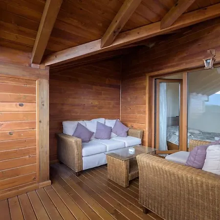 уютен с гледка в к-с пирин голф Apartment Raslog