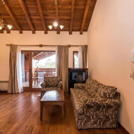 уютен с гледка в к-с пирин голф * Razlog