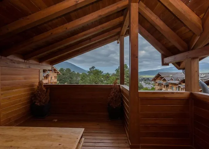 уютен с гледка в к-с пирин голф * Razlog